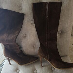 Banana Republic Made in Spain Vintage Brown Suede 3" Heel Pointed Toe Boots, 8M